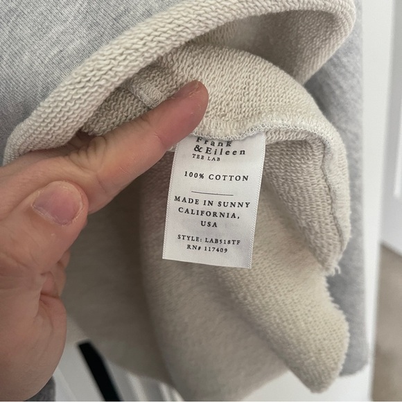 Frank & Eileen EFFIE Long-Sleeve Funnel Neck Capelet Triple Fleece Gray - Picture 4 of 5